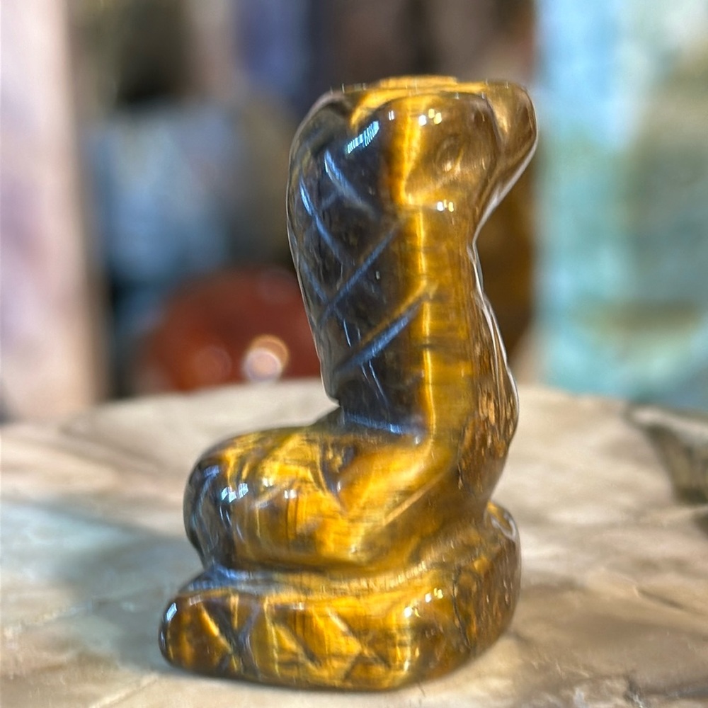 Tigers Eye Mini Cobra Snake Carving!